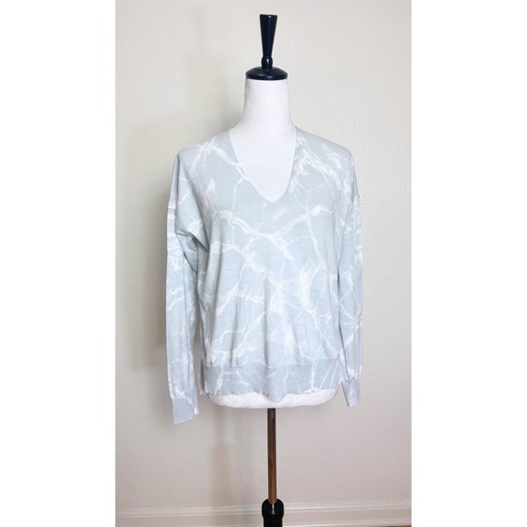 White + Warren Sweaters - White + Warren Pastel Blue Tie Dye Lightweight V-Neck Knit Sweater Size Medium